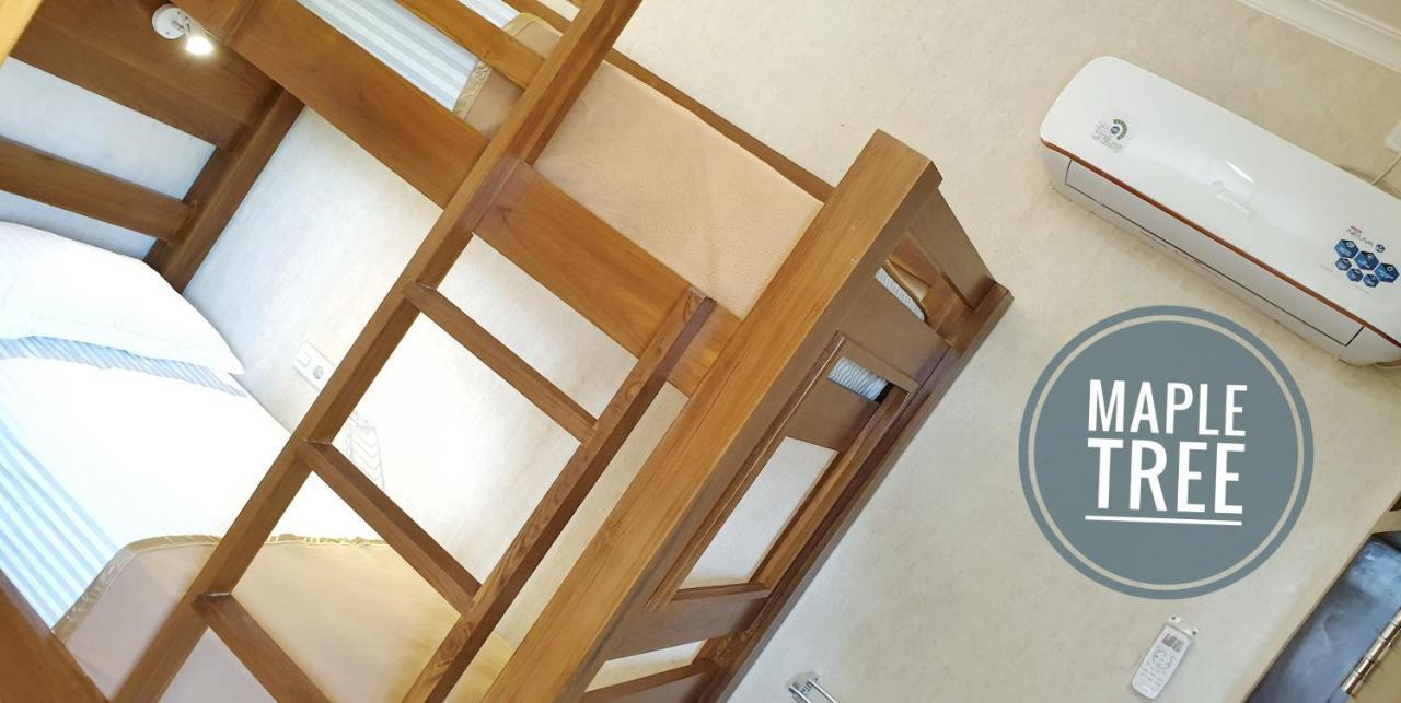 Maple Tree Homestay Maguwo Eksteriør billede