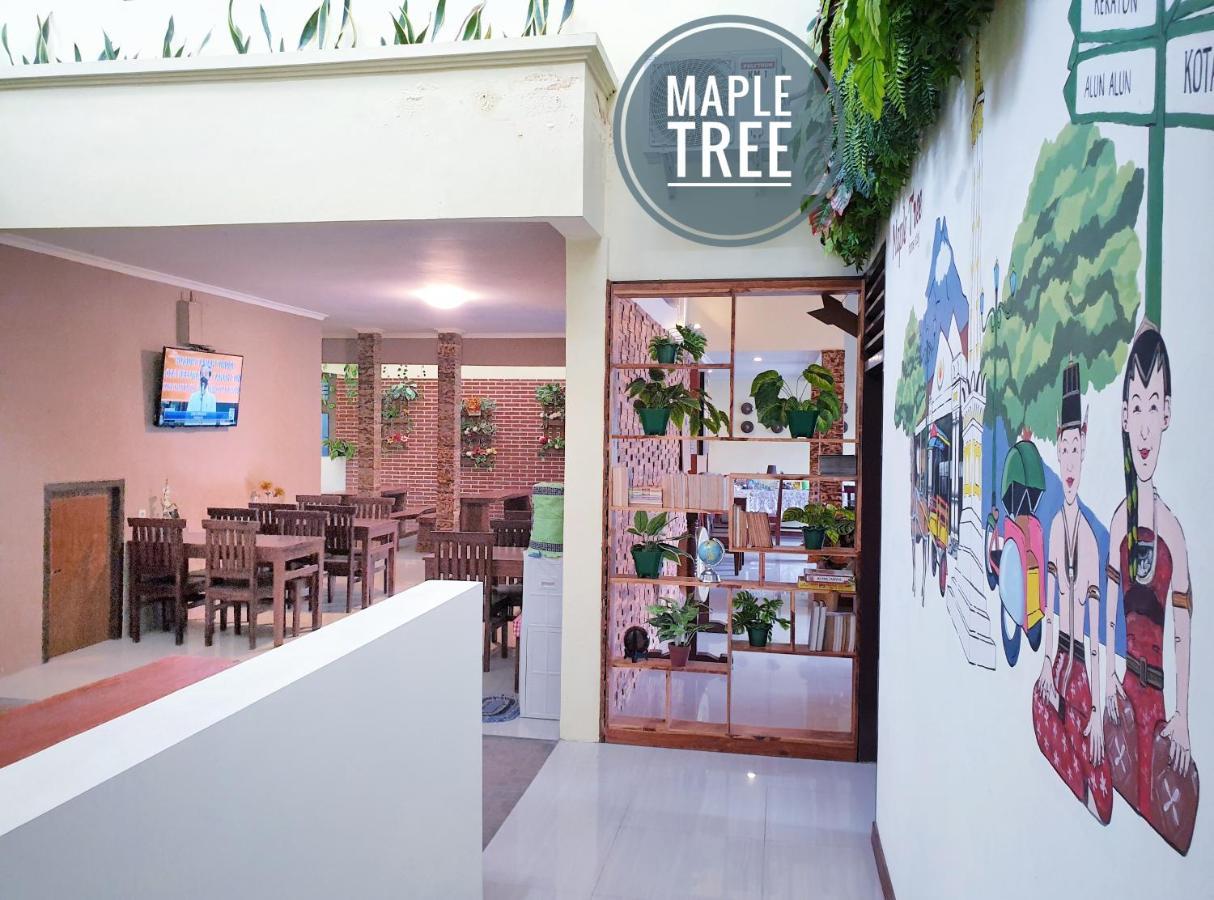 Maple Tree Homestay Maguwo Eksteriør billede
