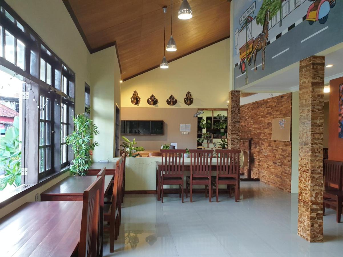 Maple Tree Homestay Maguwo Eksteriør billede